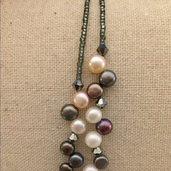 Layered pearl necklace - Picture 4 of 5